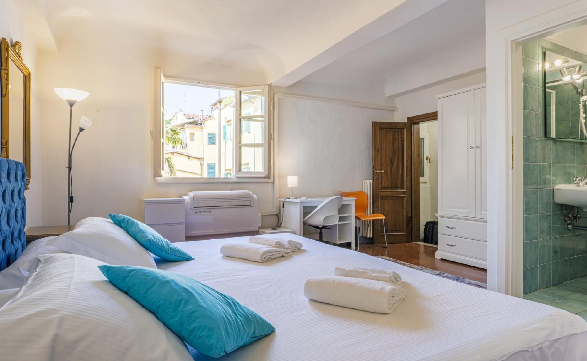 Pepi House In Santa Croce Apartment ฟลอเรนซ์ ภายนอก รูปภาพ
